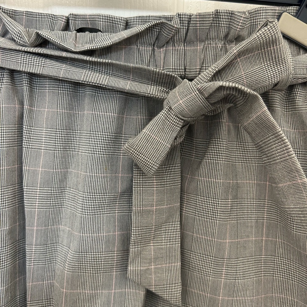 Plaid Paper Bag Skirt with Tie at Waist, Sz M - Picture 3 of 7